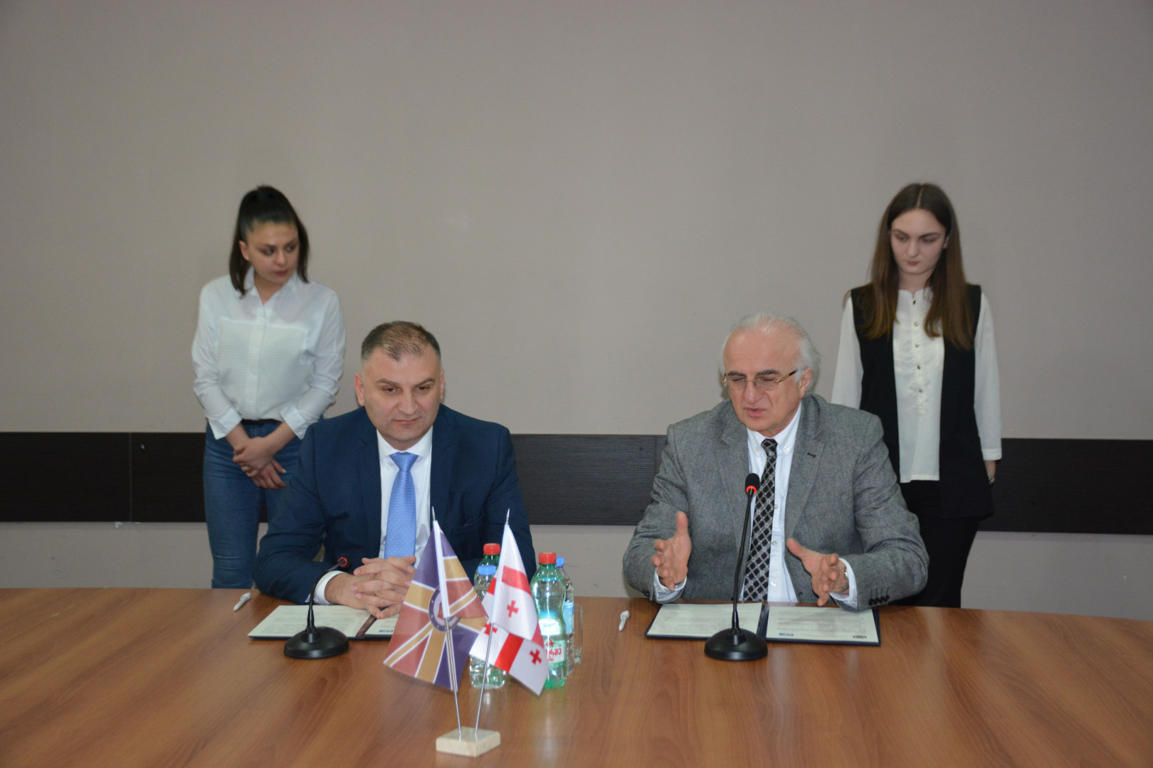 ურთიერთთანამშრომლობის მემორანდუმი გრიგოლ რობაქიძის სახელობის უნივერსიტეტთან